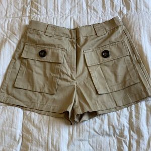 Safari cargo khaki shorts size medium